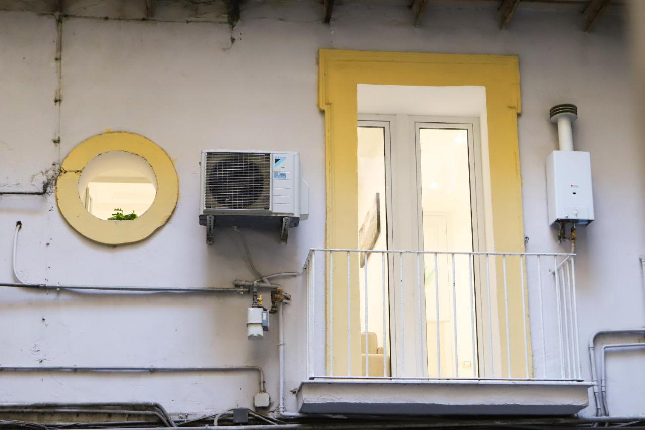 Cozy Apartment In Piazza Cavour By Wonderful Italy Nápoles Exterior foto